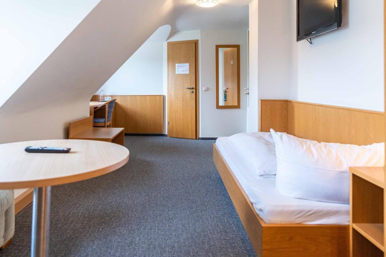 Hotel Am Roemerplatz Ulm Eksteriør bilde