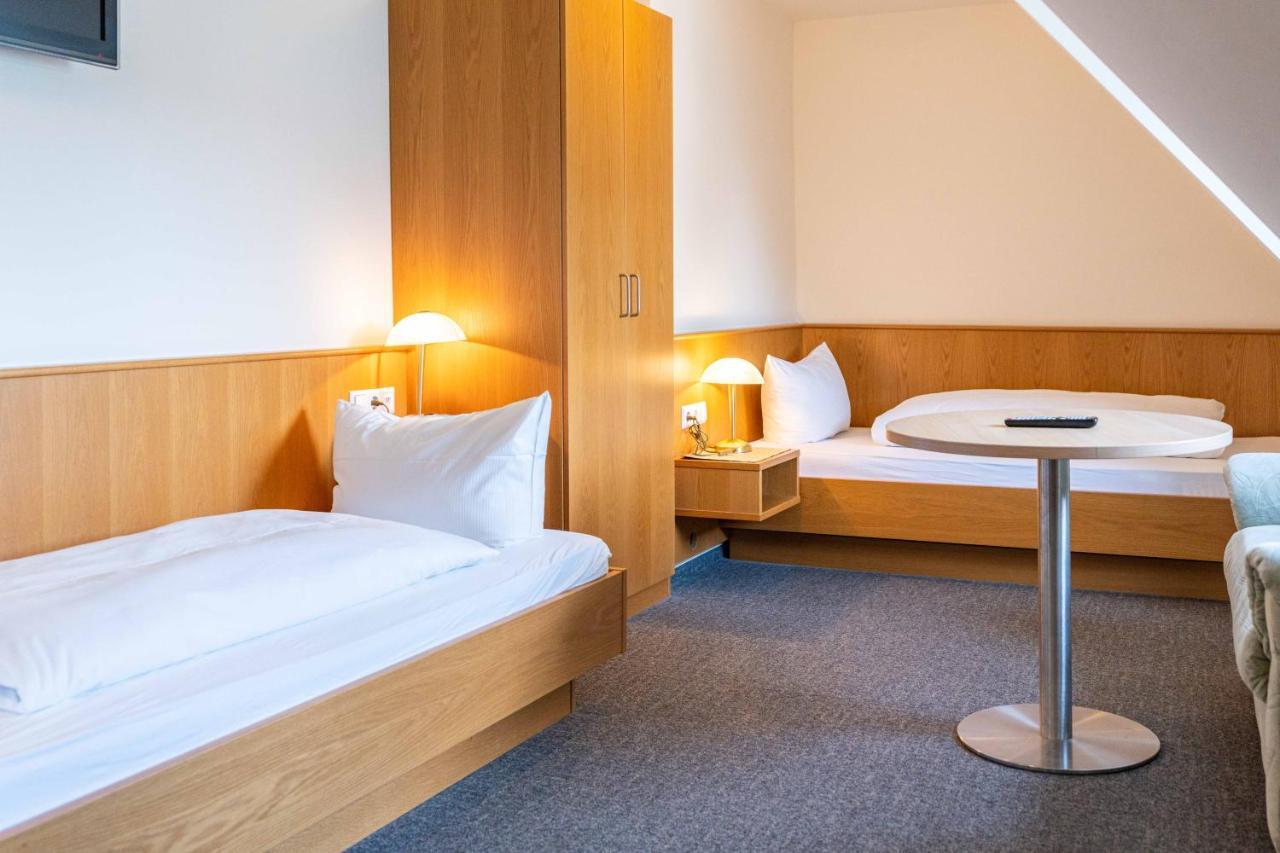 Hotel Am Roemerplatz Ulm Eksteriør bilde