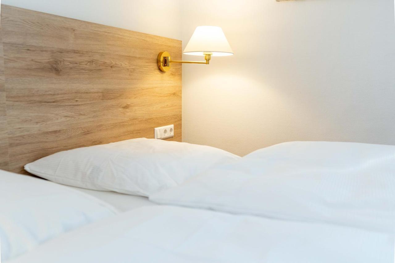 Hotel Am Roemerplatz Ulm Eksteriør bilde