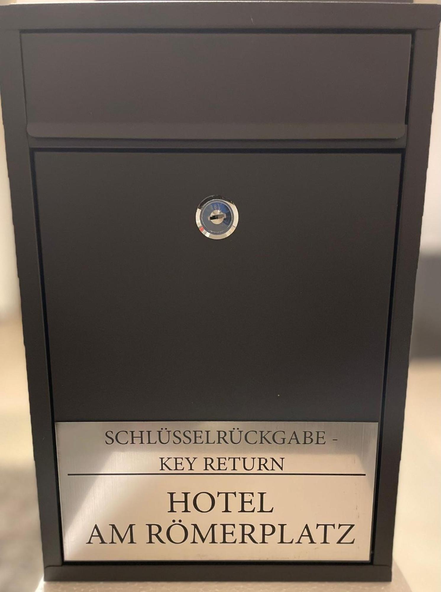 Hotel Am Roemerplatz Ulm Eksteriør bilde
